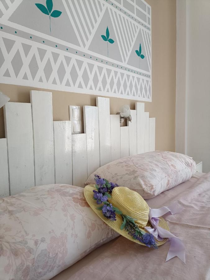 Meltemi Apartments Agia Marina  Ngoại thất bức ảnh